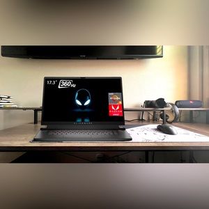 Alienware M17 r5 high performance laptop